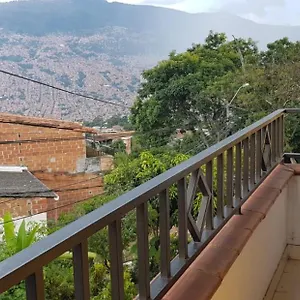 Wonderful House With Views In Medellin-fiber Optics , Medellin Colombia