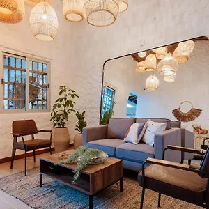 La Casa De Nelly - , Medellin Colombia